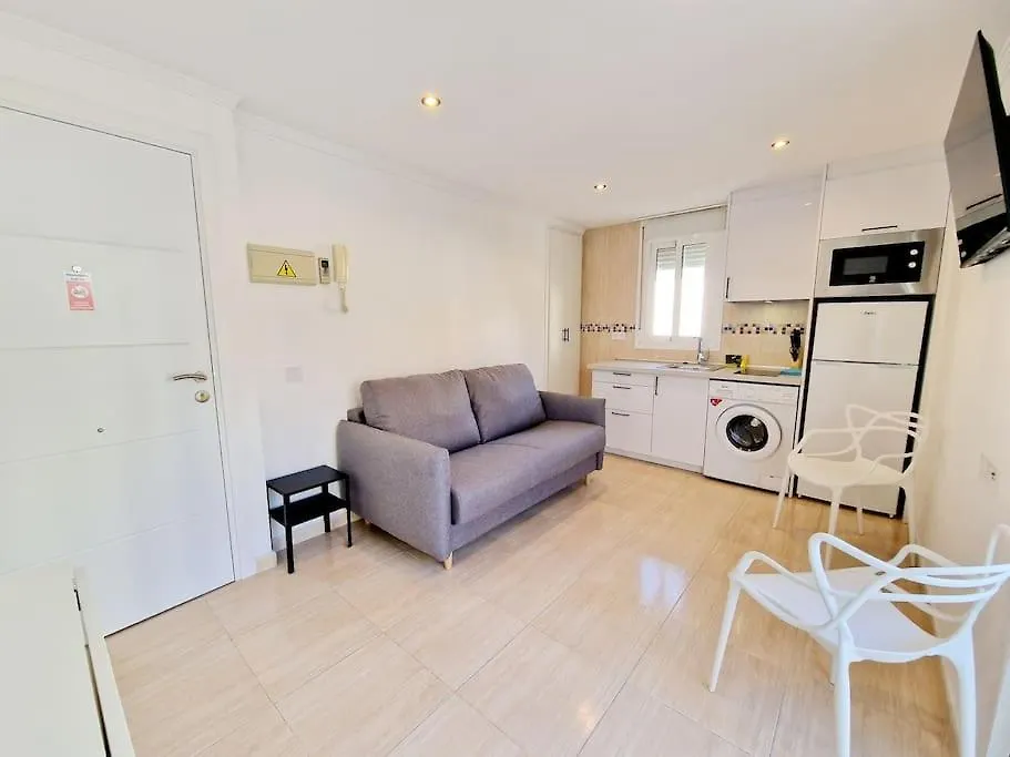 Stella Maris Village-Studio Fuengirola 0*,  Spain